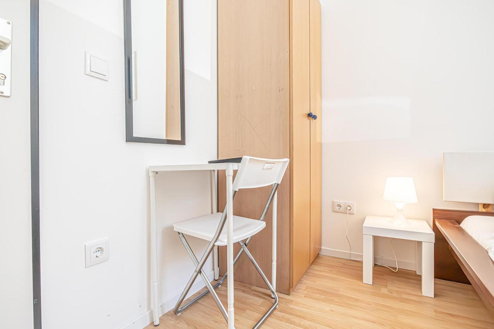 Loevly Shared 6Br With Garden Near Danube & Millenium City Виена Екстериор снимка