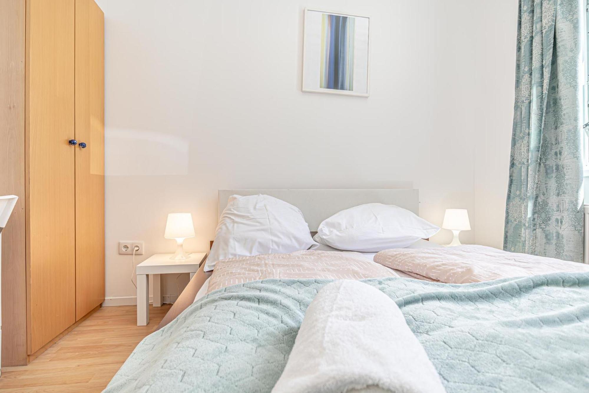 Loevly Shared 6Br With Garden Near Danube & Millenium City Виена Екстериор снимка