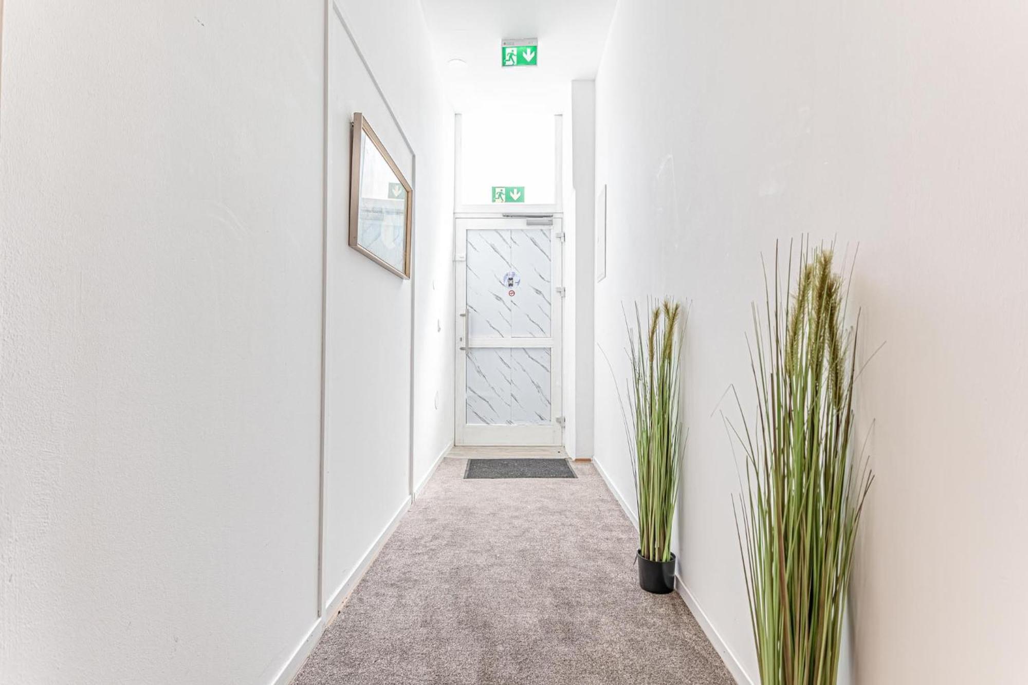 Loevly Shared 6Br With Garden Near Danube & Millenium City Виена Екстериор снимка