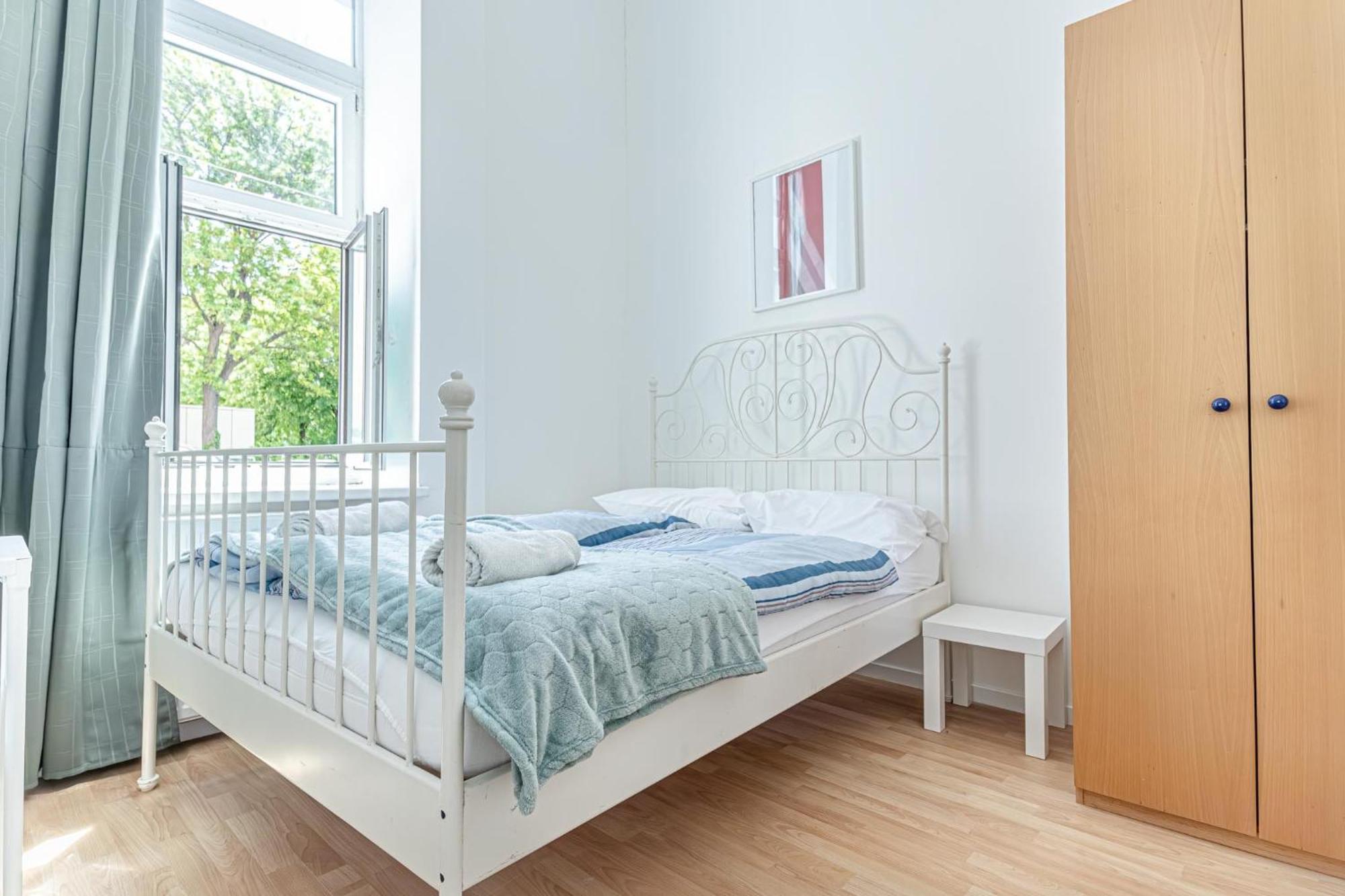 Loevly Shared 6Br With Garden Near Danube & Millenium City Виена Екстериор снимка