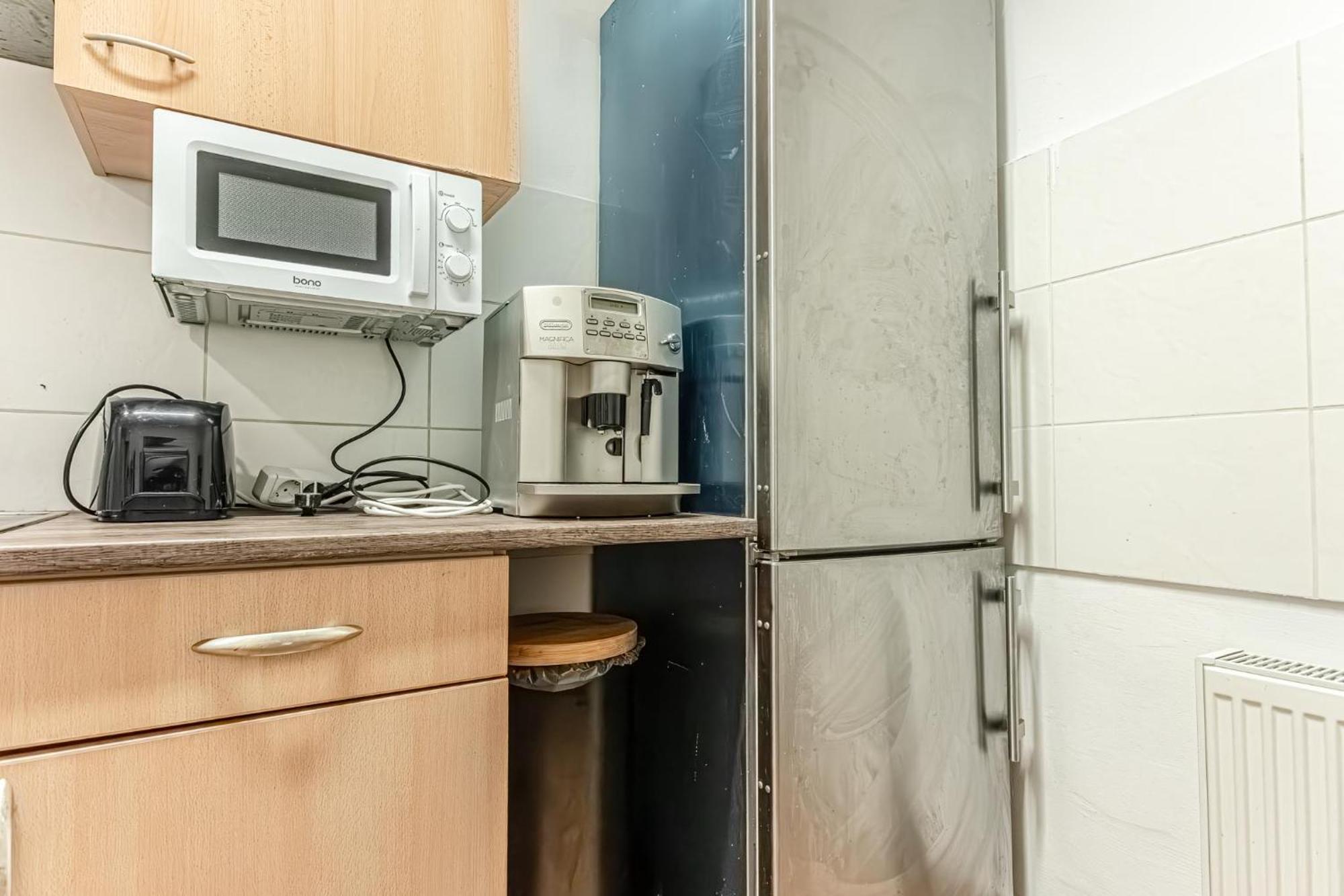 Loevly Shared 6Br With Garden Near Danube & Millenium City Виена Екстериор снимка