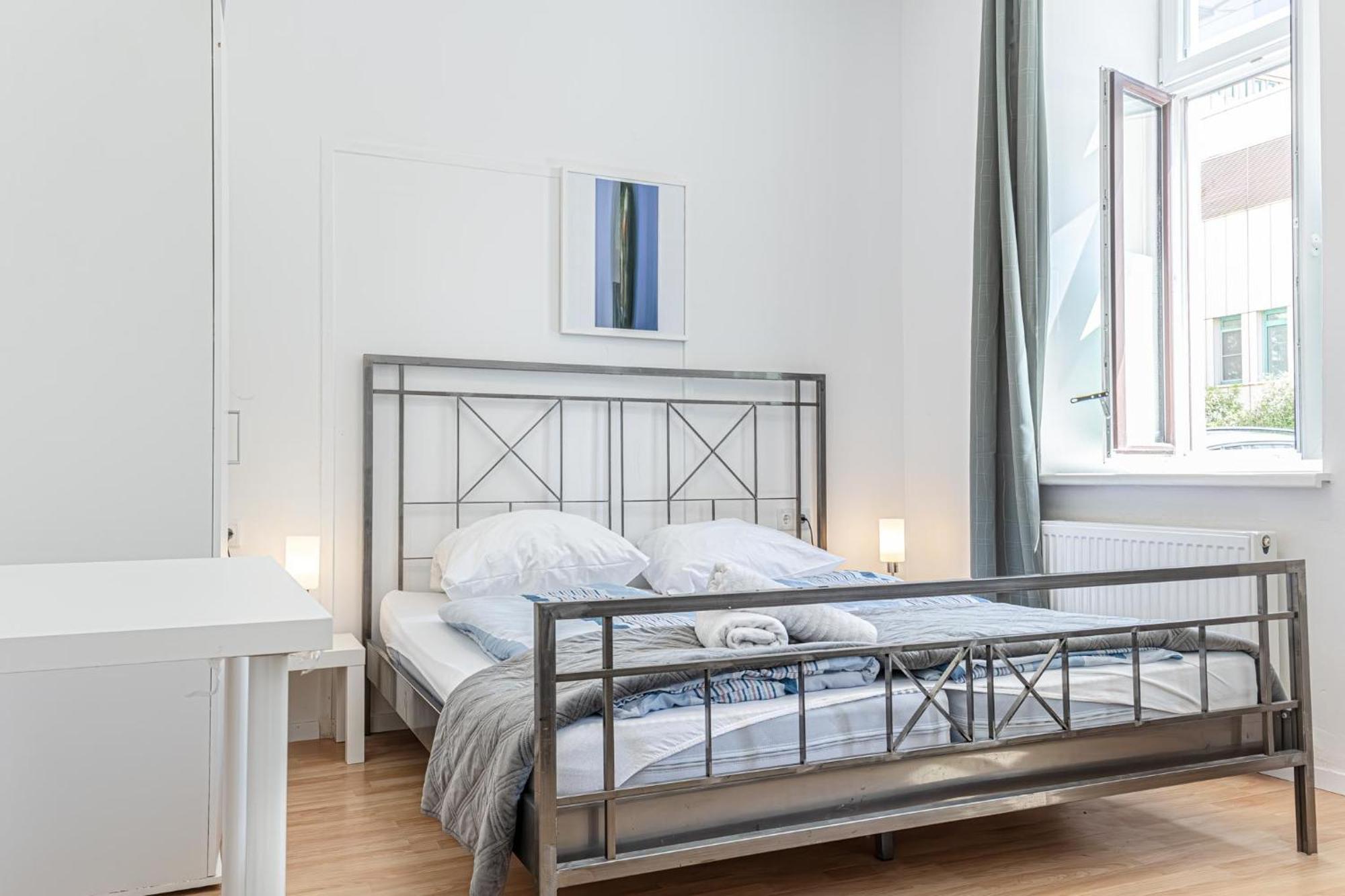 Loevly Shared 6Br With Garden Near Danube & Millenium City Виена Екстериор снимка
