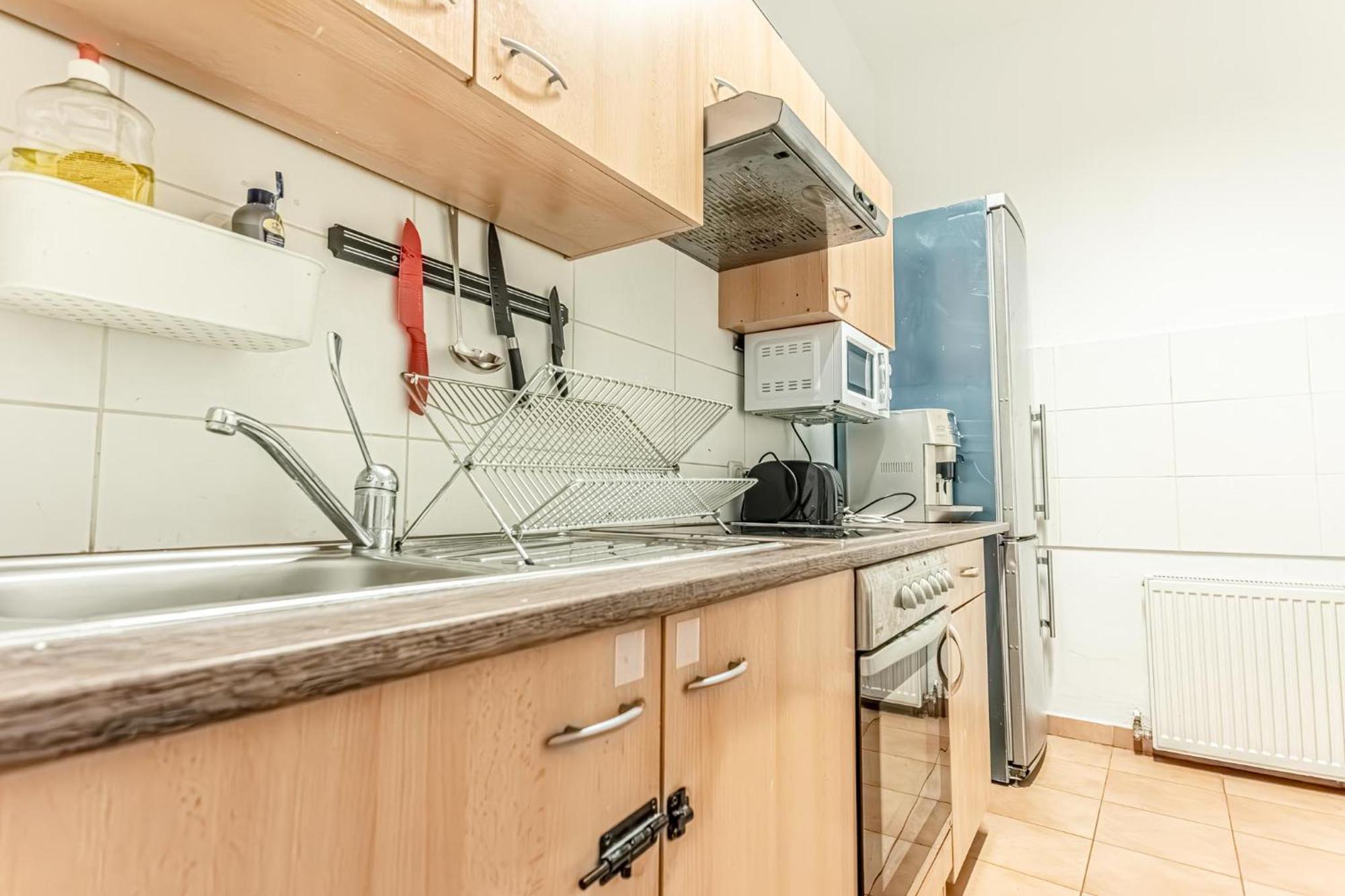Loevly Shared 6Br With Garden Near Danube & Millenium City Виена Екстериор снимка
